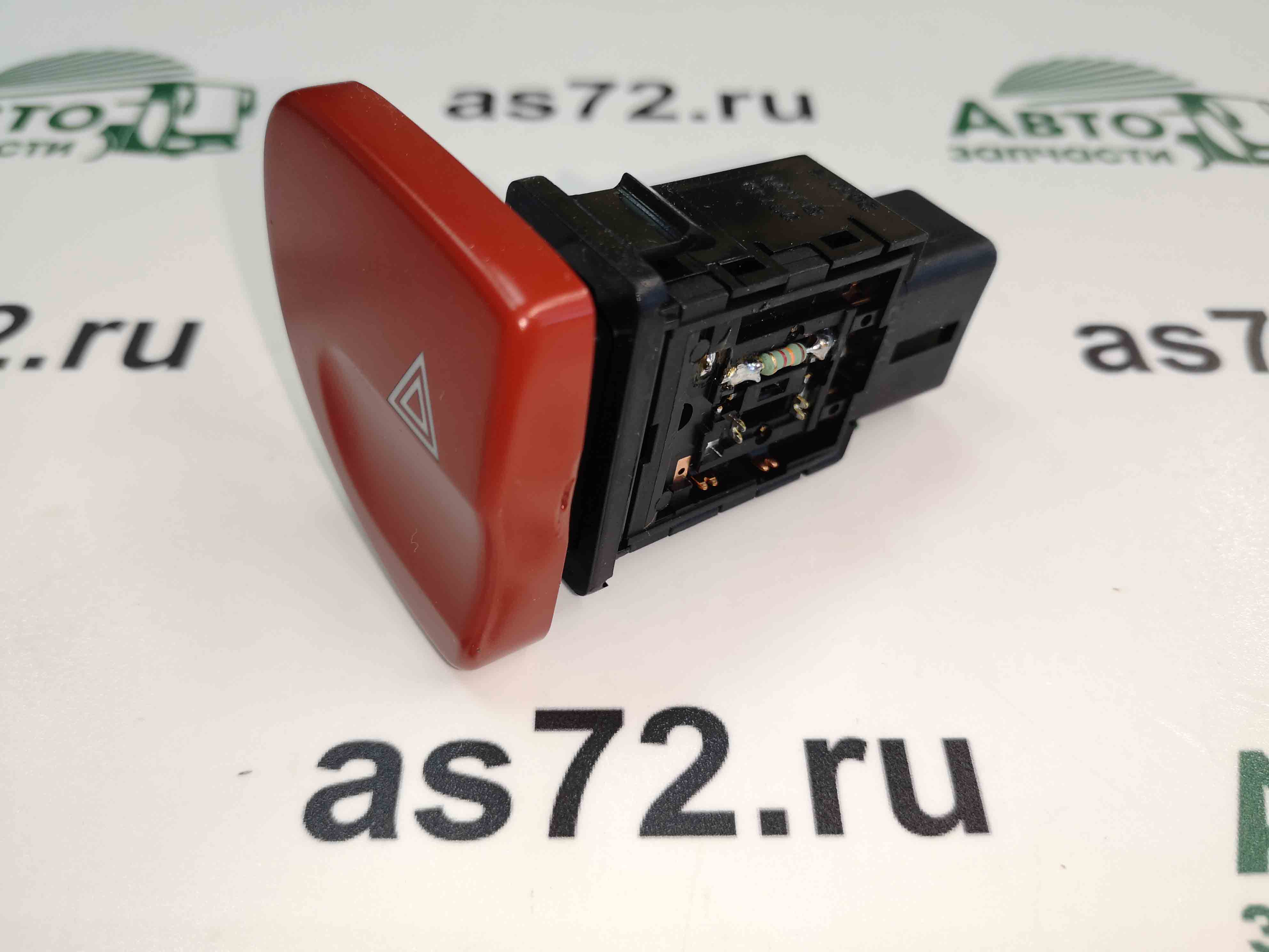 Кнопка 93749-5K000 аварийной сигнализации HD65/72/78 Hyundai-Kia