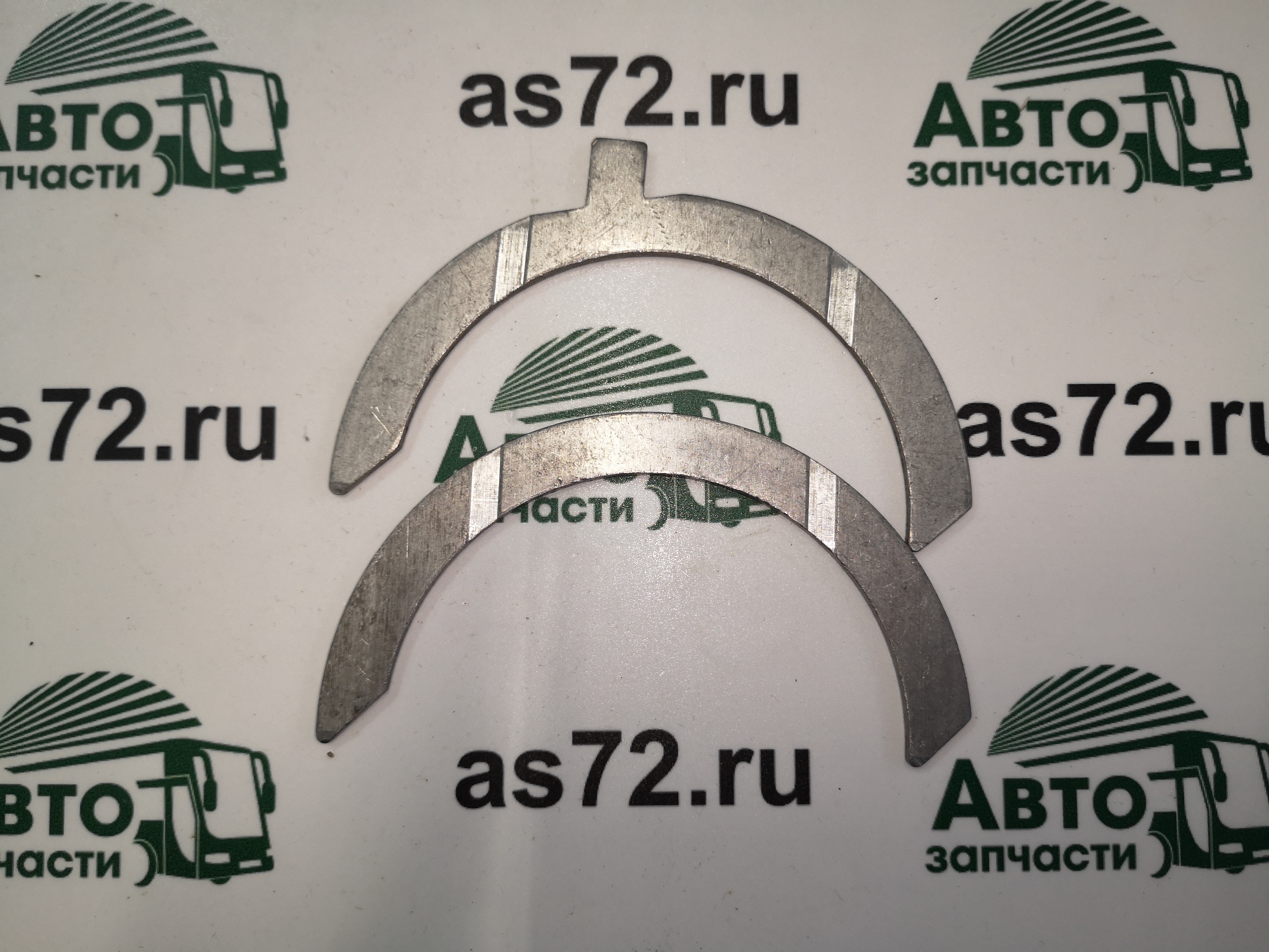 Вкладыши упорные (пара) 02931881 STD МАЗ дв. Дойтс Deutz