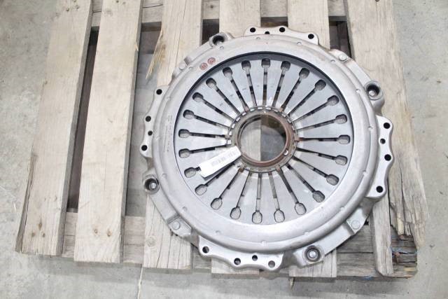 Корзина сцепления 430 мм 1601-00444 обратный отжим Yutong 6128/26/27/20 Yutong